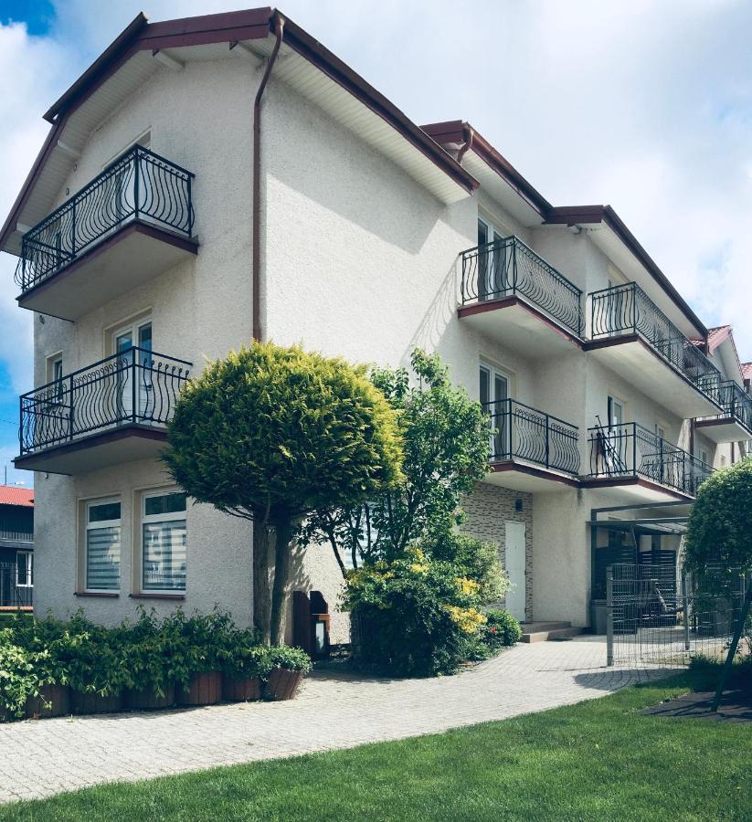 Pokoje Goscinne Matiz Karwia Exterior foto